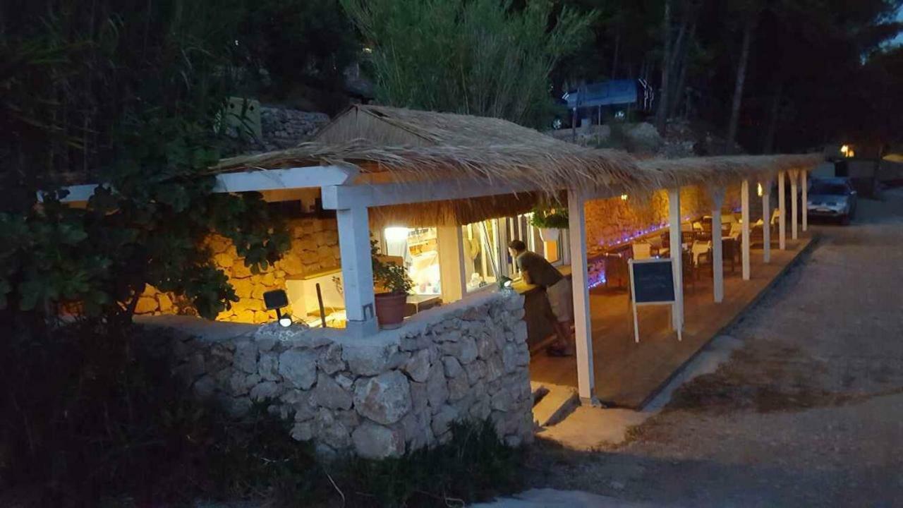 Camping Aloa Bol Dış mekan fotoğraf